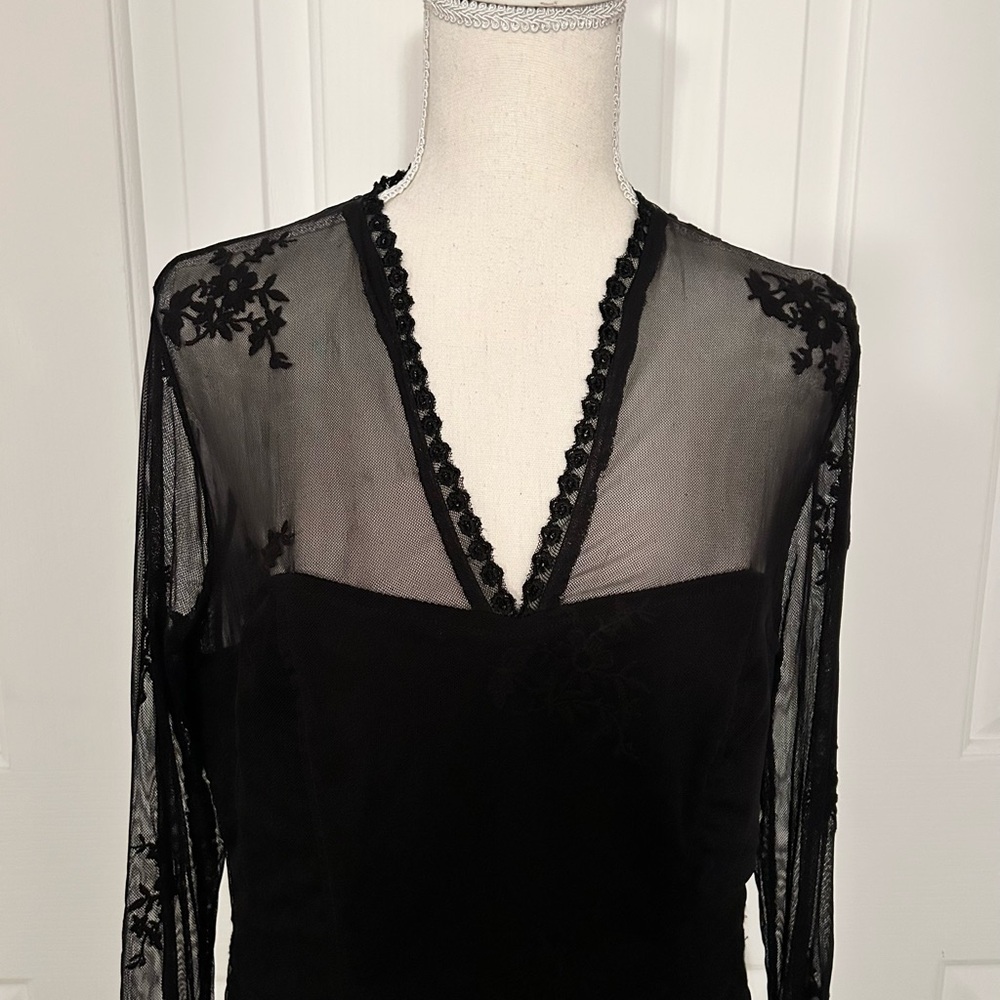 NWOT ADIVA Women Floral Embroidered Sheer Top, Black, Size Large - Picture 2 of 9